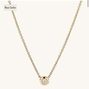 Perfect Mejuri diamond necklace.